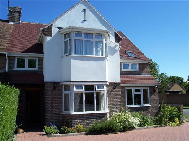 Alington House Bed & Breakfast CBG Eksteriør bilde